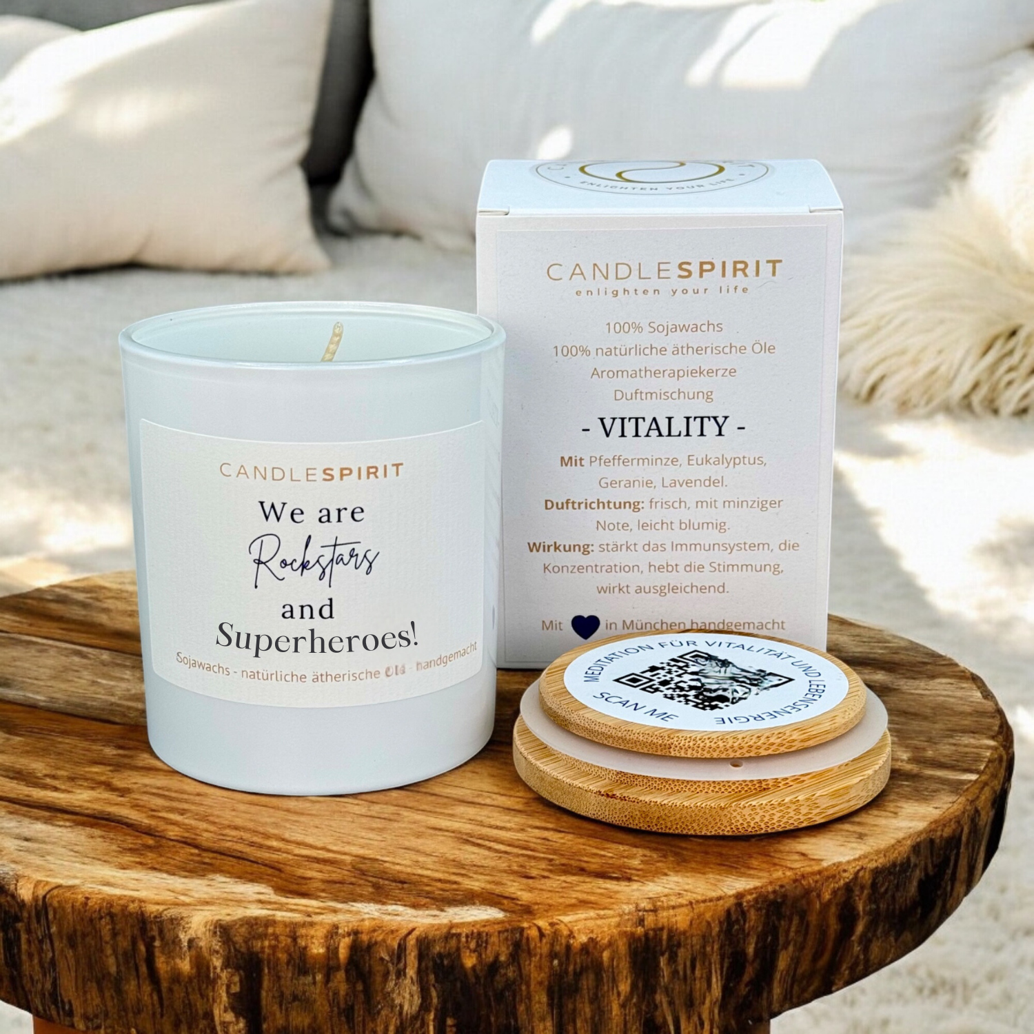 OUTLET – Aromatherapie Duftkerze | Duft VITALITY | Zitat: "We are Rockstars..." | Bio-Sojawachs | Gratis Meditation