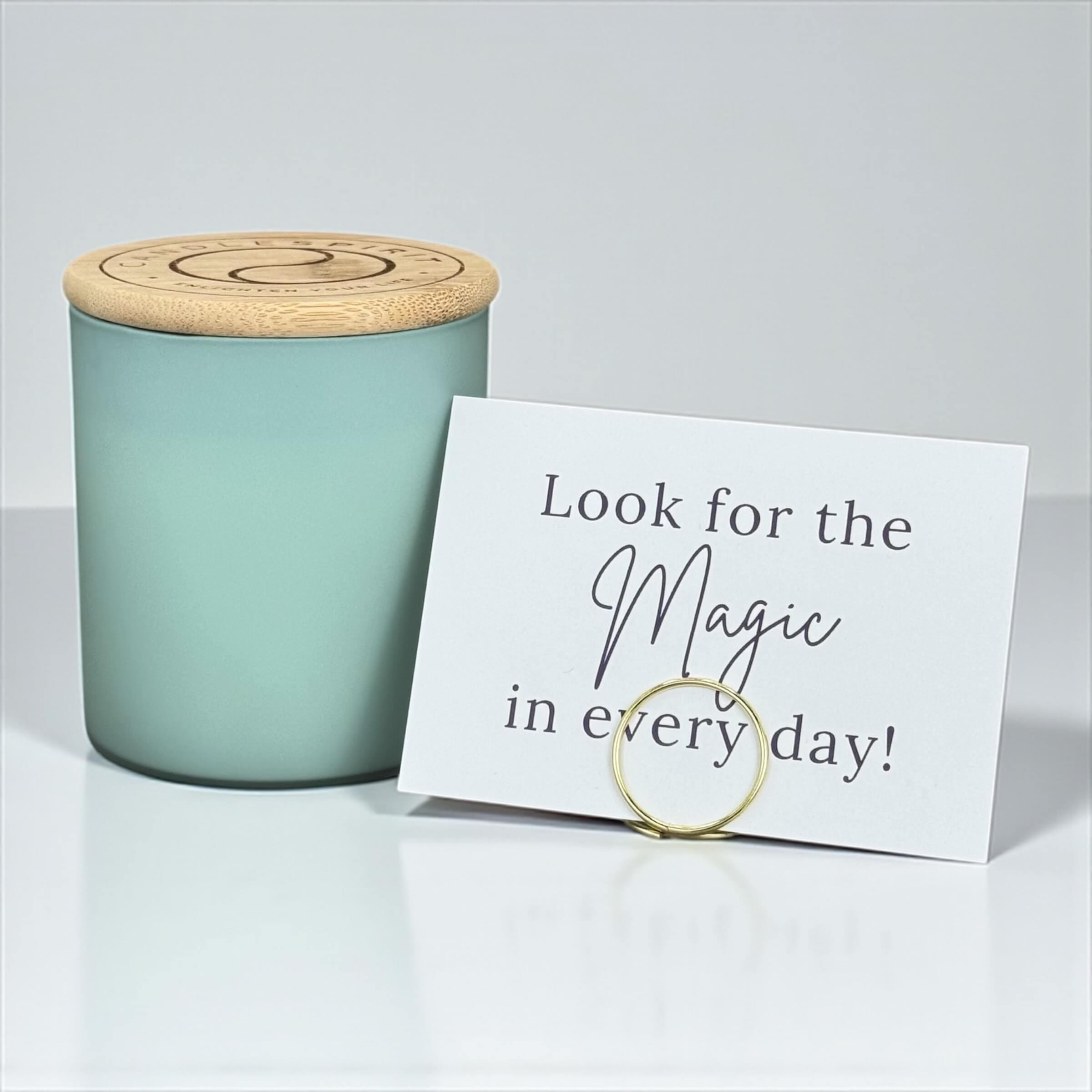Bundle "Bleu" Aromatherapie Duftkerze mit Grusskarte, Zitat & Meditation | Duft: JOY OF LIFE