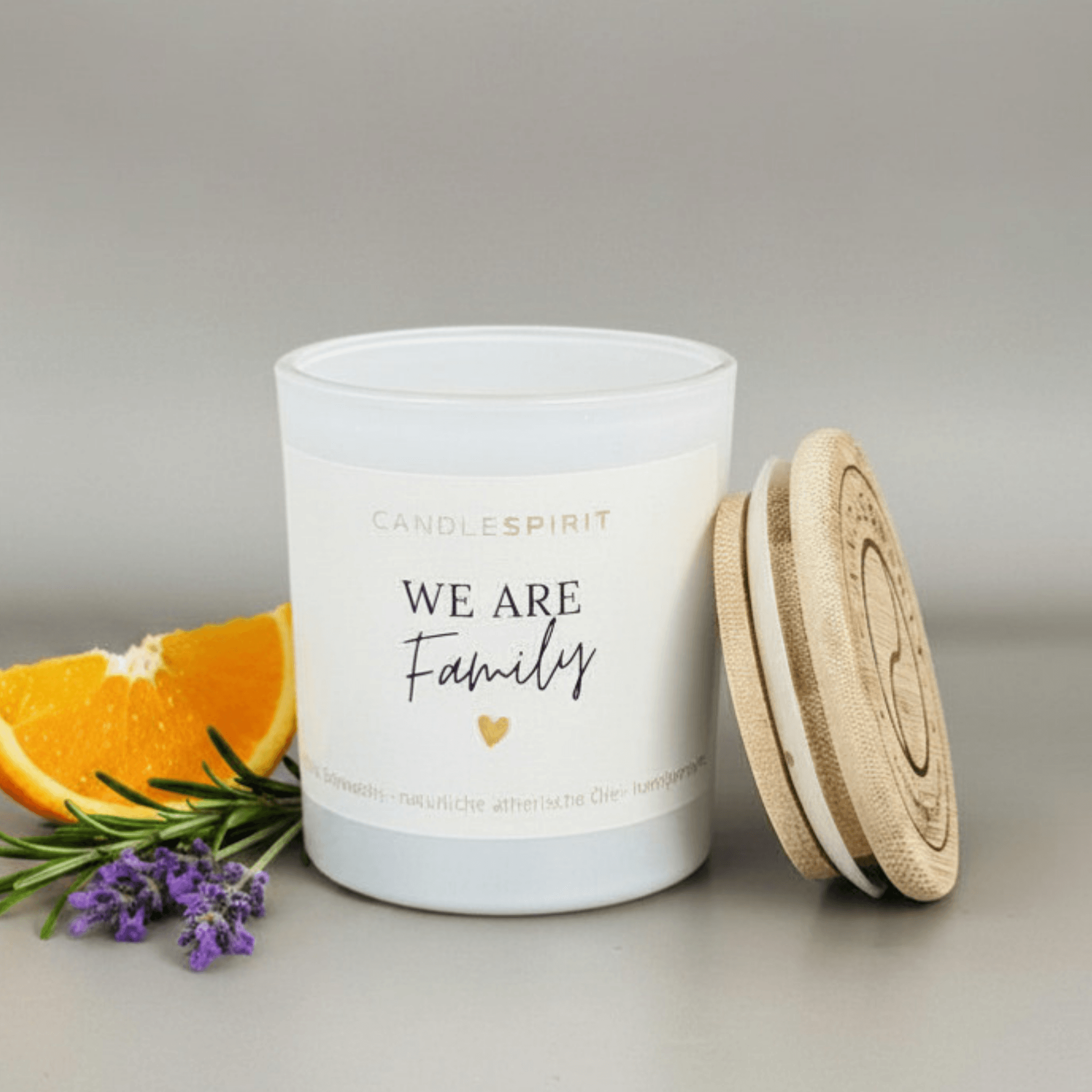 Duftkerze "We are Familie" riecht fruchtig-frisch nach Lebensfreude mit 10Min. Auszeit