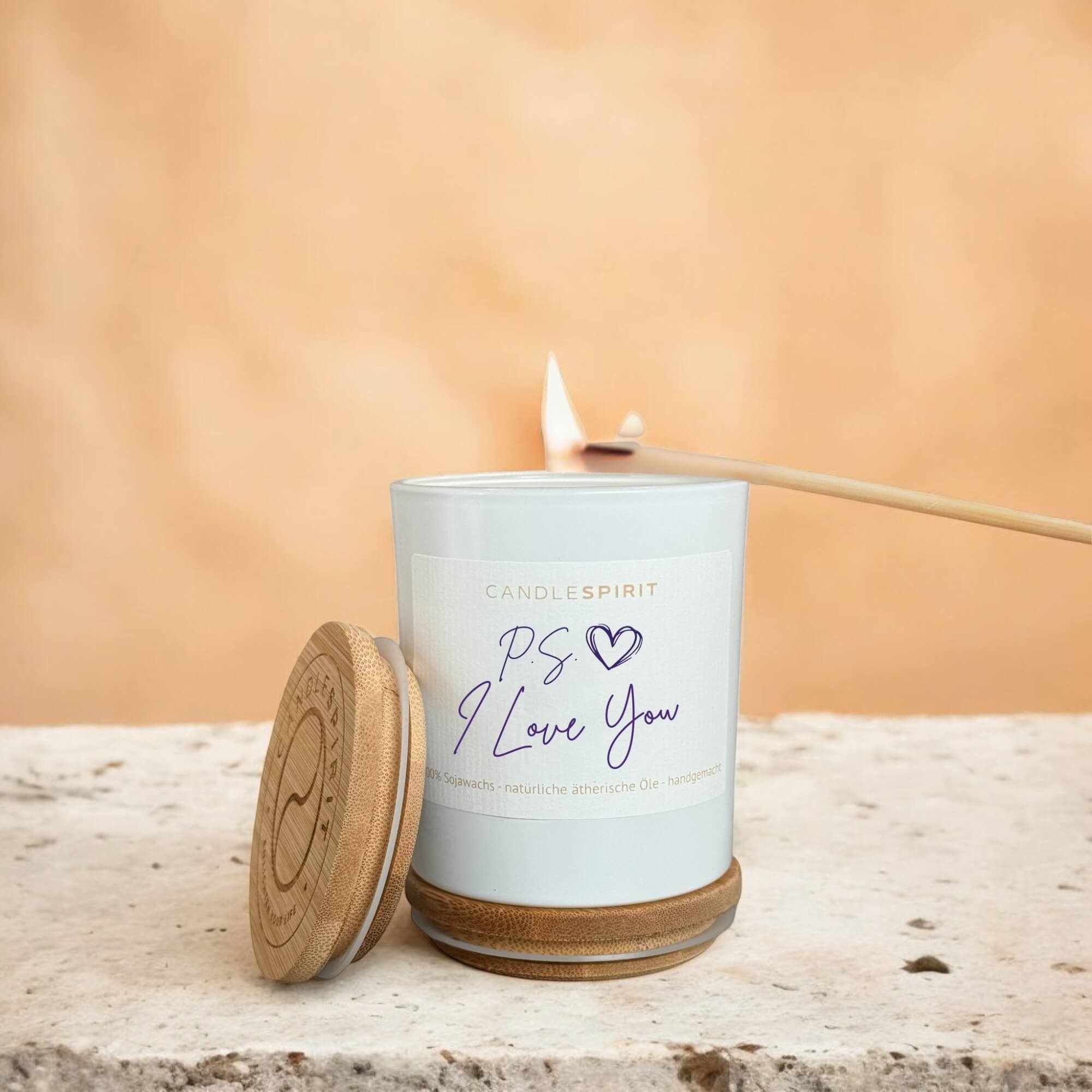 CANDLESPIRIT Duftkerze "P.S. I Love you" | reine ätherische Öle & Gratis-Meditation Ansicht 3