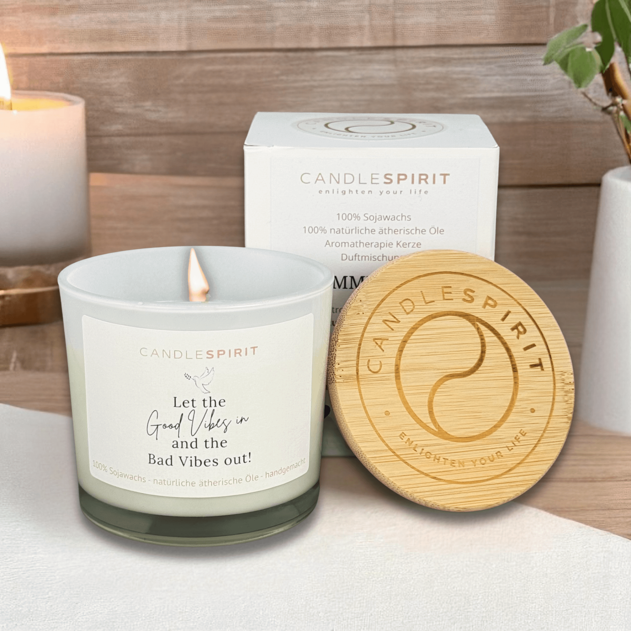 "Let the Good Vibes in and the Bad Vibes out!" | Outdoor Aromatherapie Duftkerze | Duft "SUMMERLOVE" aus Citronella und Lemongrass | 50h