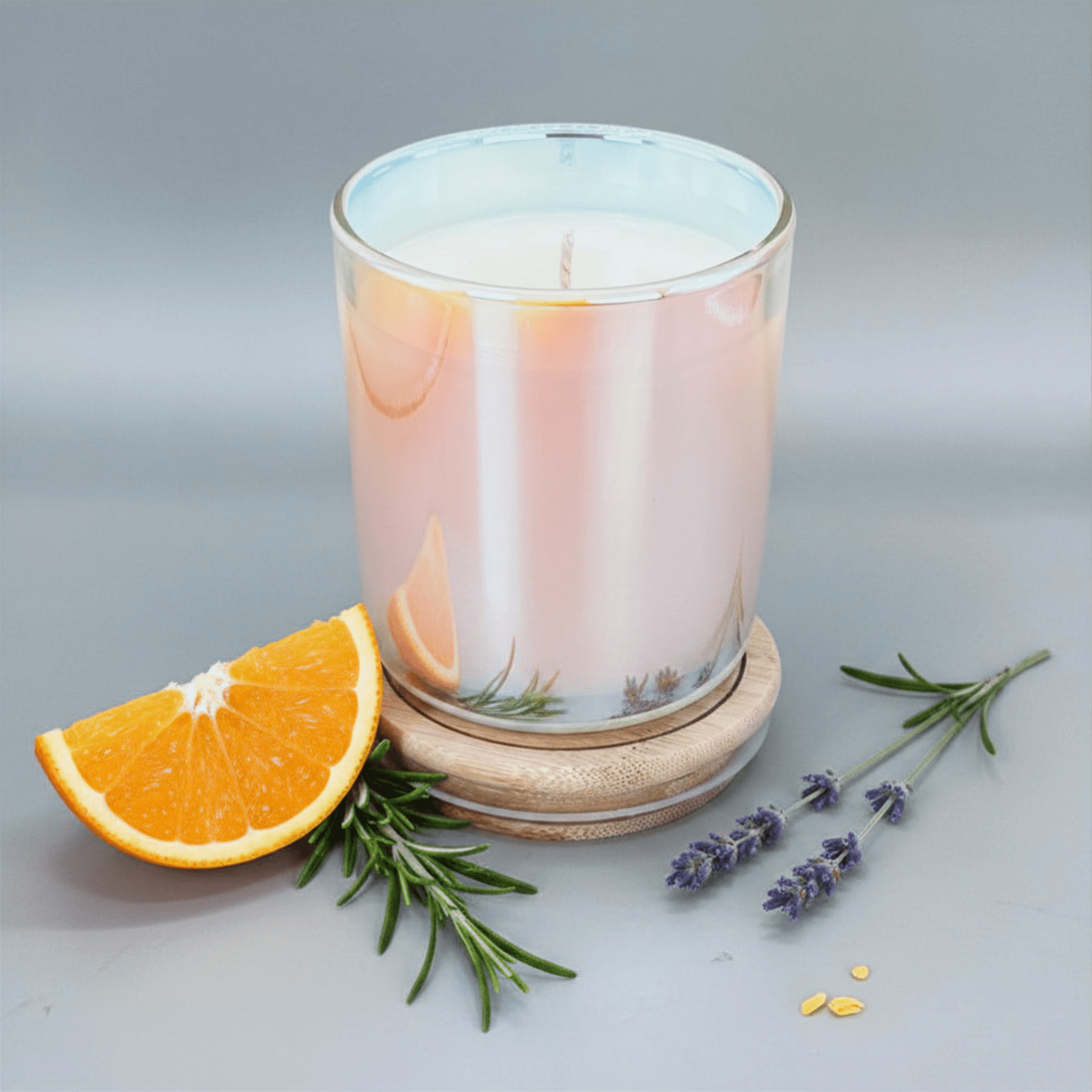 Duftkerze "Shine-JOY OF LIFE" riecht fruchtig-frisch nach Orange & Rosmarin & Audio-Meditation | ca. 45h Brenndauer